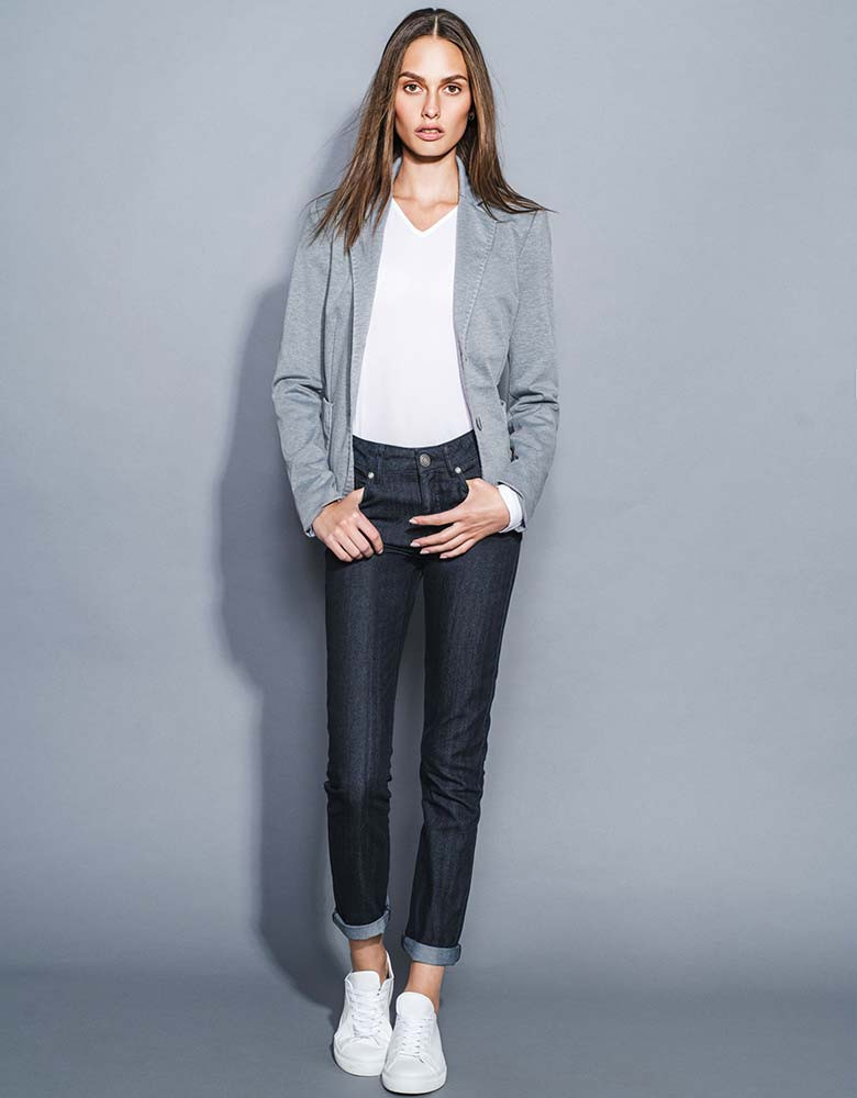 Casual Business Outfit mit Damen Jeans | Como Fashion